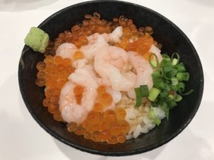 ミニ海鮮丼 甘えびいくら¥480(税込)