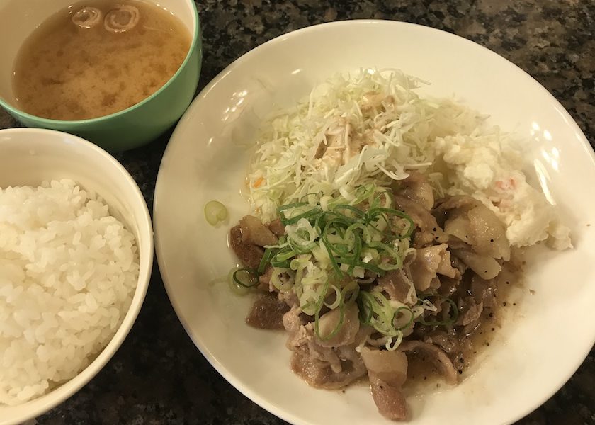 豚バラ肉のネギ塩炒め