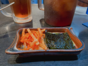 ニンジンの酢の物と韓国海苔