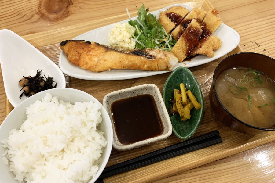 秋鮭と鶏ササミフライ850円