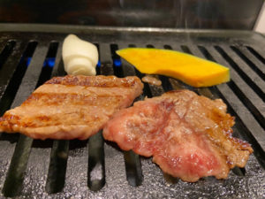 「肉屋金星」の切り落とし焼肉定食 950円(税込)