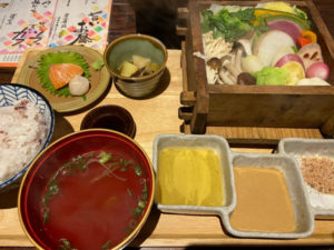 十二種のお野菜せいろご膳（¥1000税込）「空色COLOR」