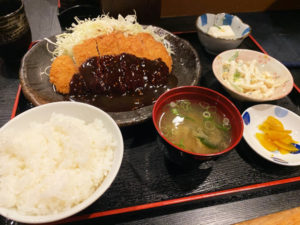 味噌カツ定食(730円)「旬鮮酒屋 海舟」