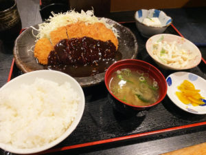 味噌カツ定食(730円)「旬鮮酒屋 海舟」