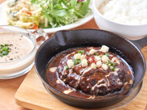 「南船場 Nat’s 食堂」肉汁じゅわ〜なハンバーグ ¥950