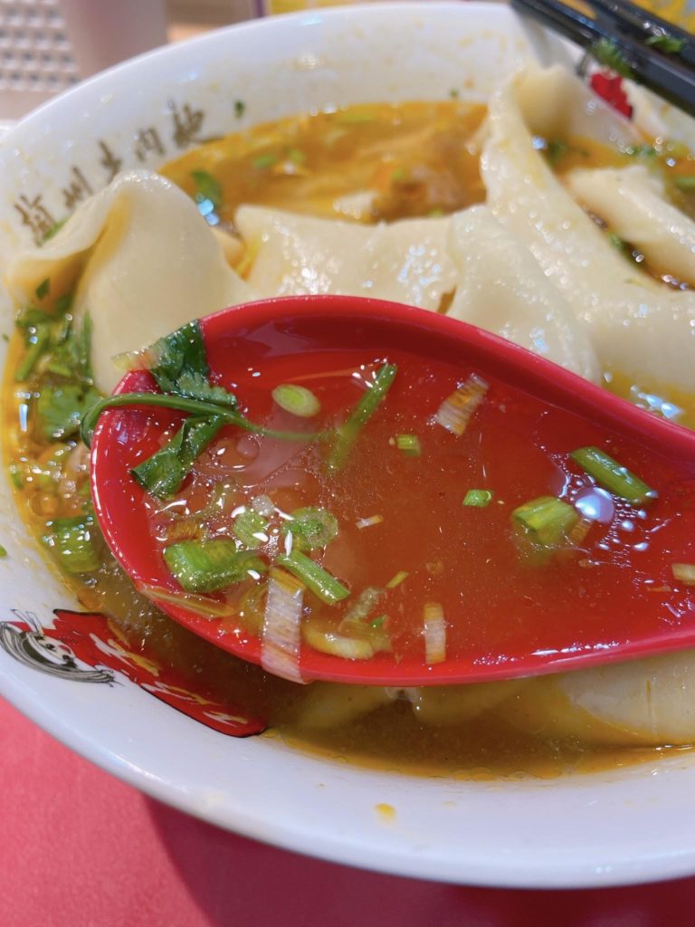 台湾牛肉麺のスープ