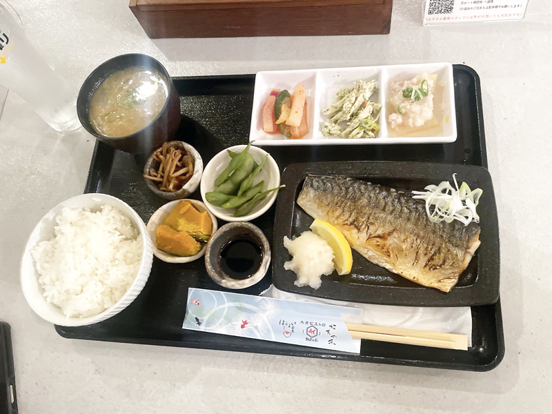 「Honmachi金魚」のおばんざい5種のランチ 1,080円(税込)