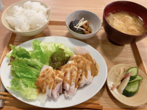 「土鍋ごはん あお」の土鍋ごはん定食　1200円