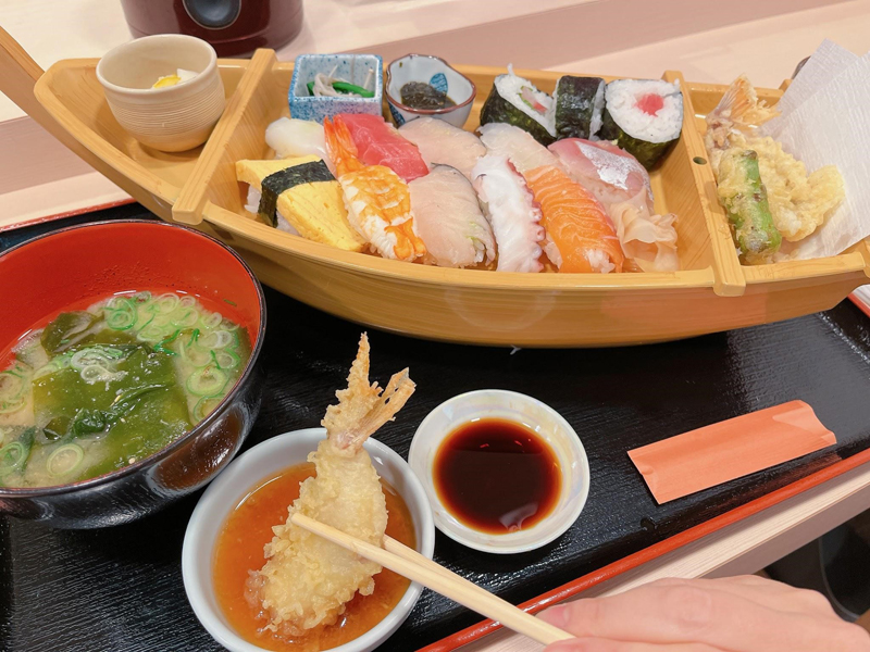 舟盛り寿司