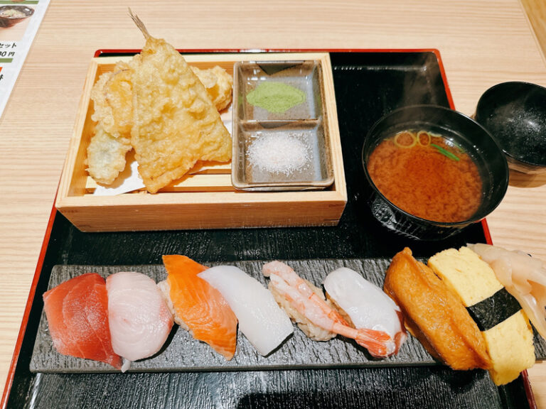 「鮨・酒・肴 杉玉 本町」の天ぷら・寿司定食　1210円(税込)