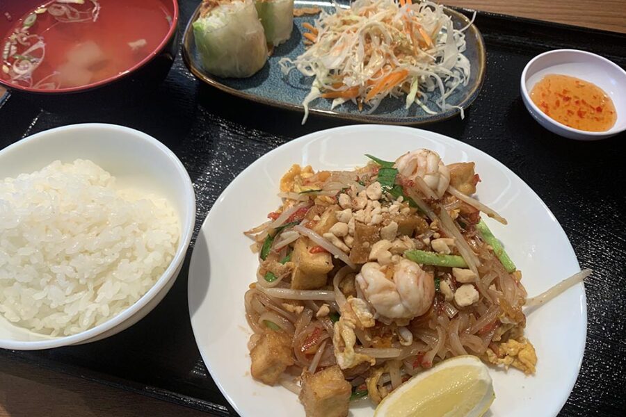 「Chicken One」パッタイ1000円