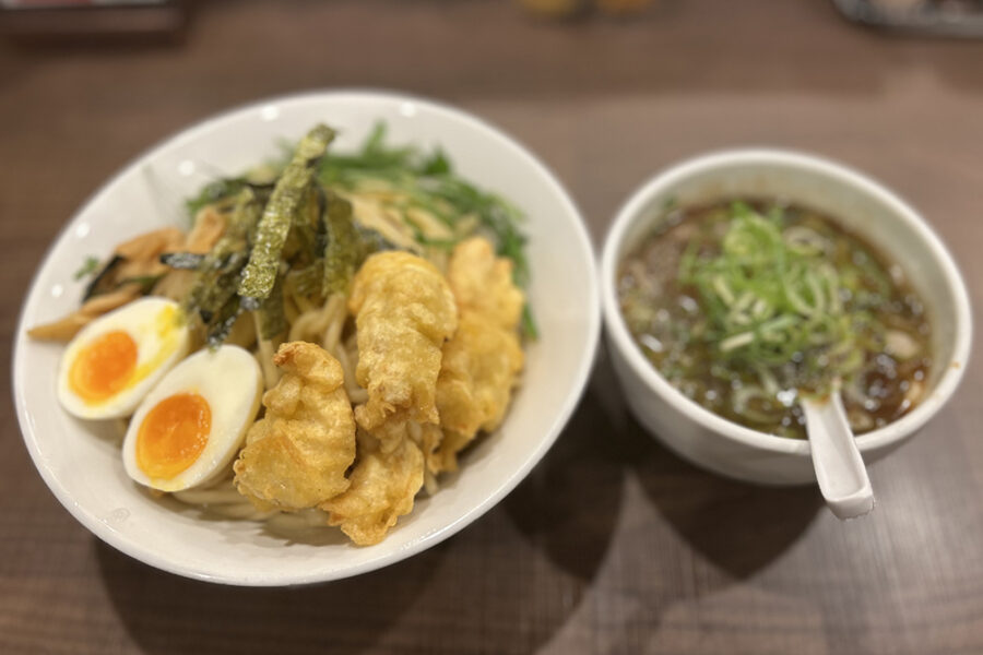 「岡本商店」冷やし魚介つけ麺