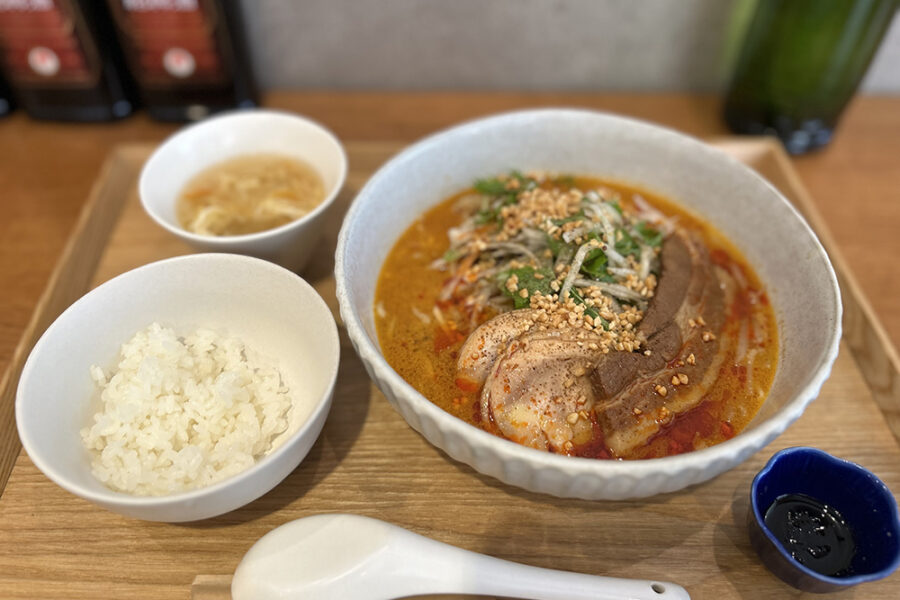 「SAVATOMY」薬膳担々麺