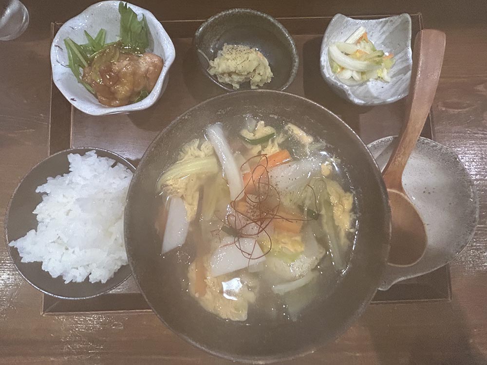 「信」豚吸いランチ