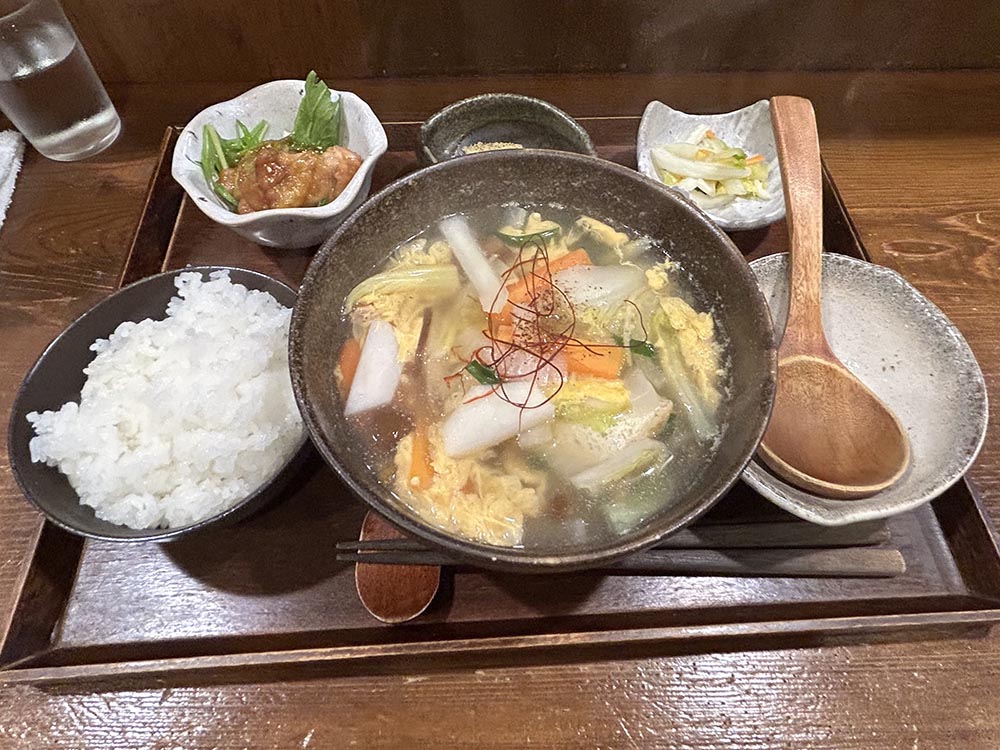 「信」豚吸いランチ