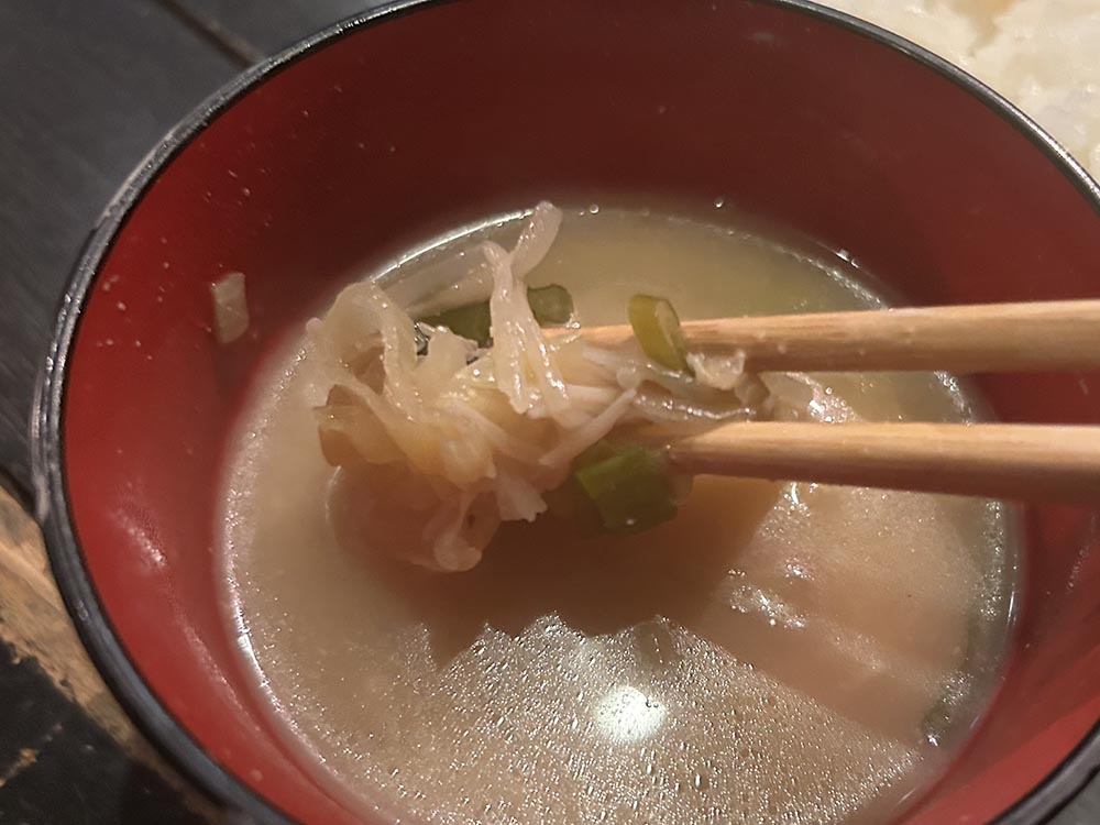 「多満喜」味噌汁