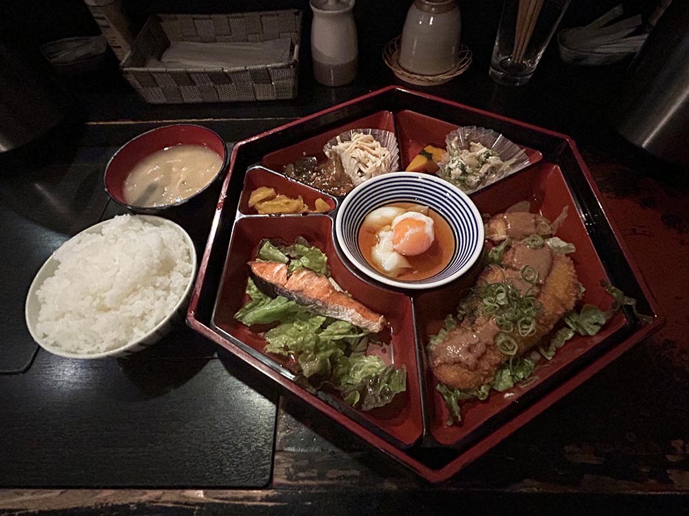 「多満喜」日替り定食